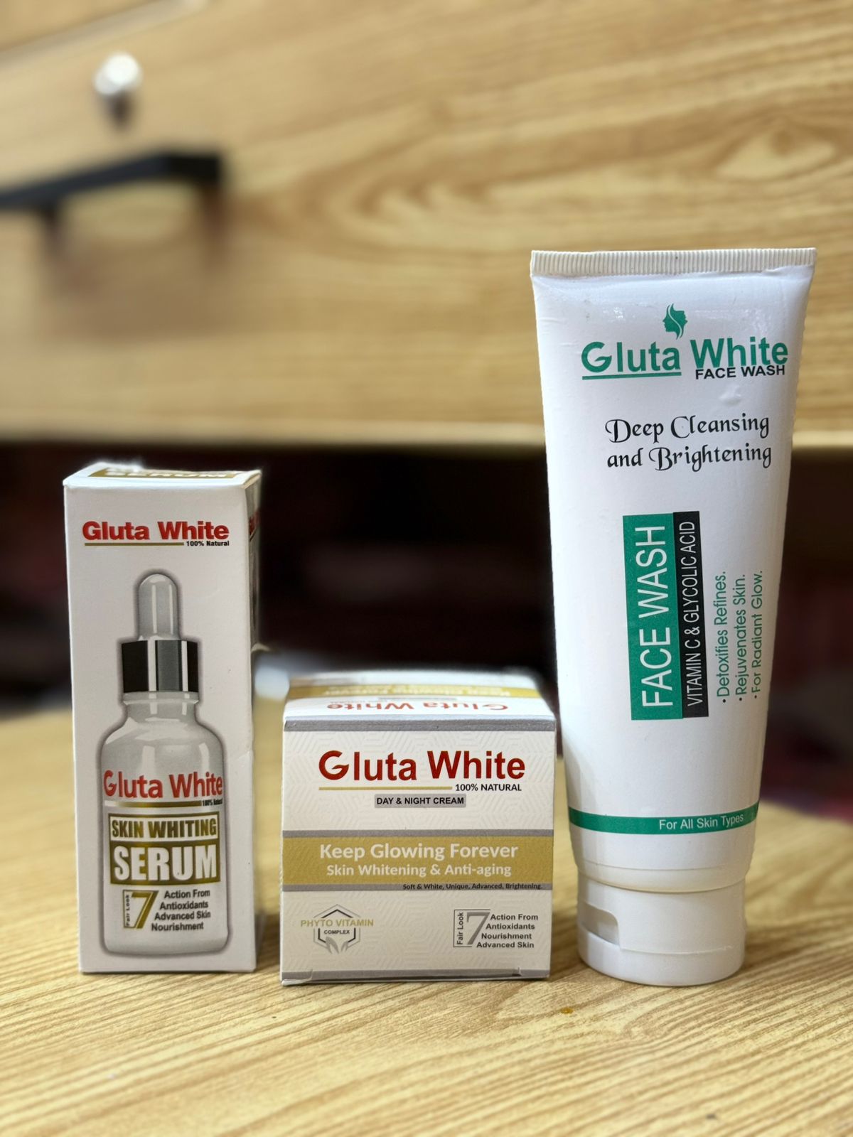 2in1 Deal Gluta Facewash 100ml & Gluta Serum 30ml – Skin Brightening